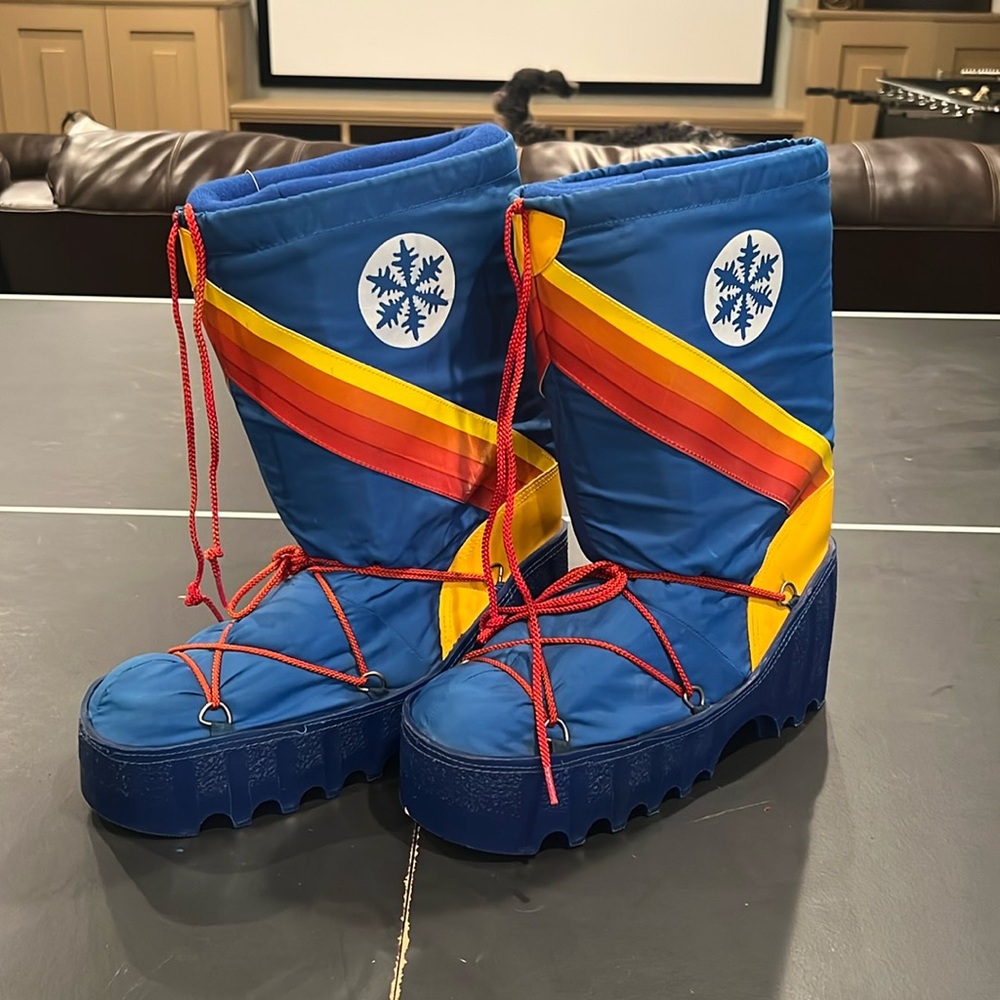 Vintage 1980 Moon Boots; Made in Korea; Size 11/12; Unisex